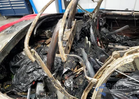 2015 Mini Cooper Roadster S z USA, uszkodzony, nr VIN WMWSY3C50FT566903